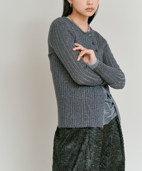 W:Huku(フーク)の「アシンメトリー ラメ ウール カーディガン / Asymmetric Lame Wool-Blend Cardigan(ニット/セーター・レディース・ブラック/オフホワイト/チャコール・FREE)」の7枚目の写真