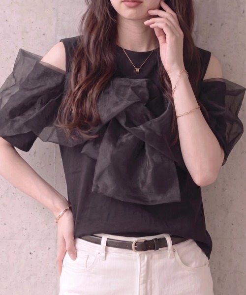 deux amour（ドゥーザムール）の「異素材ノースリ―ブトップス（Tシャツ/カットソー・レディース・ホワイト/ブラック・FREE）」の4枚目の写真