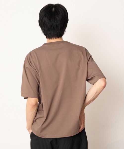 LUCY(ルーシー)の「LUCY/マルチファンクッションルーズT(Tシャツ/カットソー・メンズ・オフホワイト/ブラウン/ブラック・MEDIUM/LARGE)」の19枚目の写真
