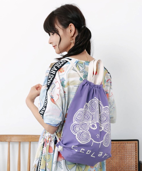 ScoLar(スカラー)の「662446:スカラーちゃん ナップサック(バックパック/リュック・レディース・ブラック/グリーン/レッド/アイボリー/パープル・FREE)」の1枚目の写真