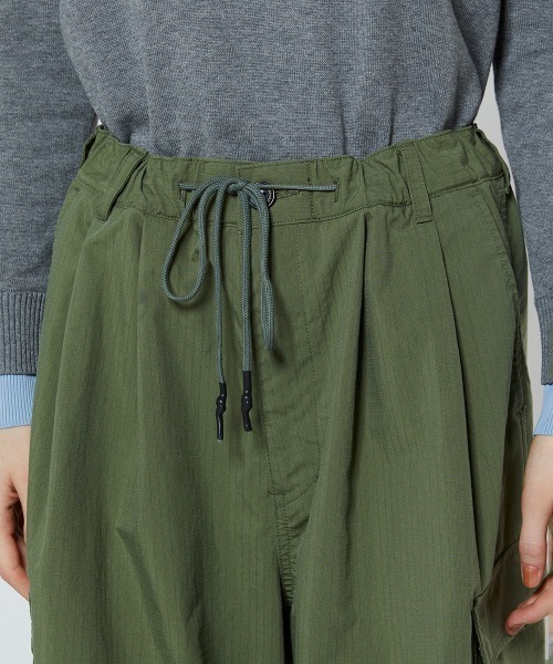 DOUBLE STANDARD CLOTHING(ダブルスタンダードクロージング)の「リップストップカーゴパンツ(カーゴパンツ・レディース・カーキ・36/38)」の6枚目の写真
