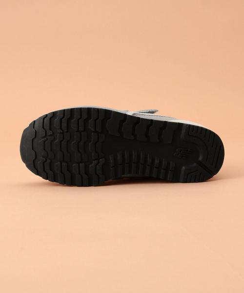 NEW BALANCE（ニューバランス）の「【NEW　BALANCE(ニューバランス)】KV996 17cm-24cm（スニーカー・キッズ・グレー/ネイビー・20.5cm/21cm/20cm/17cm/23.5cm/22.5cm/21.5cm/19cm/19.5cm/18.5cm/22cm/23cm/24cm/18cm/17.5cm）」の4枚目の写真