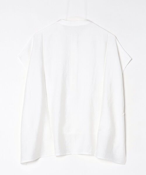 terrace(テラス)の「ドロスト付きプルオーバーポケットシャツ(Tシャツ/カットソー・レディース・ブラック/ブラウン/オフホワイト・FREE)」の9枚目の写真
