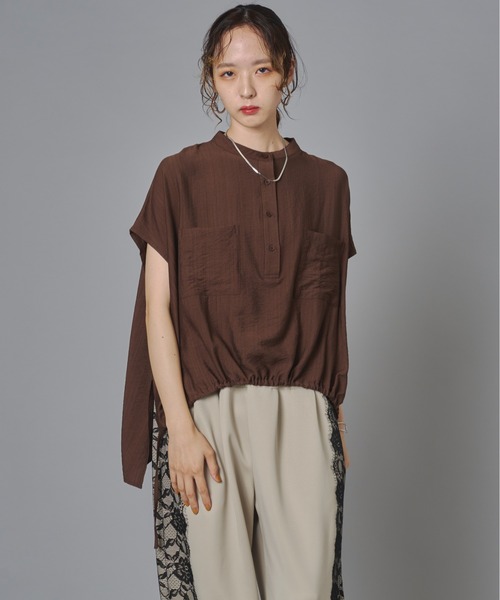 terrace(テラス)の「ドロスト付きプルオーバーポケットシャツ(Tシャツ/カットソー・レディース・ブラック/ブラウン/オフホワイト・FREE)」の16枚目の写真