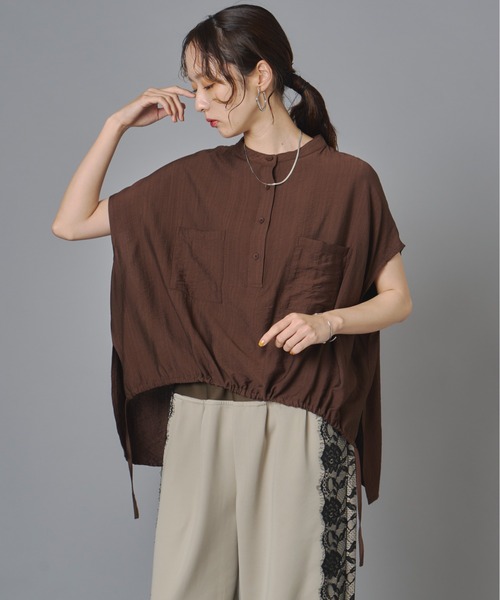 terrace(テラス)の「ドロスト付きプルオーバーポケットシャツ(Tシャツ/カットソー・レディース・ブラック/ブラウン/オフホワイト・FREE)」の18枚目の写真