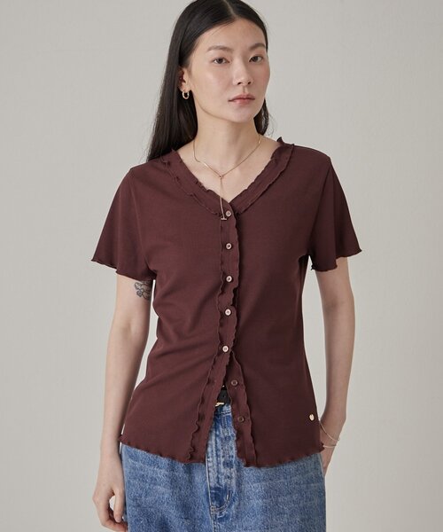 Omekashi(オメカシ)の「【リバイバル/チャーム付き】半袖フリルカーディガン(Tシャツ/カットソー・レディース・アイボリー/ブラック/ブラウン・FREE)」の1枚目の写真