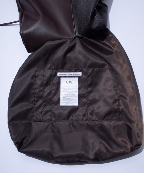 F/CE. （エフシーイー）の「F/CE. COMBINATION WRAPPING　HANDLE TOTE / エフシーイー コンビネーション ラッピング ハンドル トート（トートバッグ・レディース・ブラウン/ブラック・FREE）」の11枚目の写真