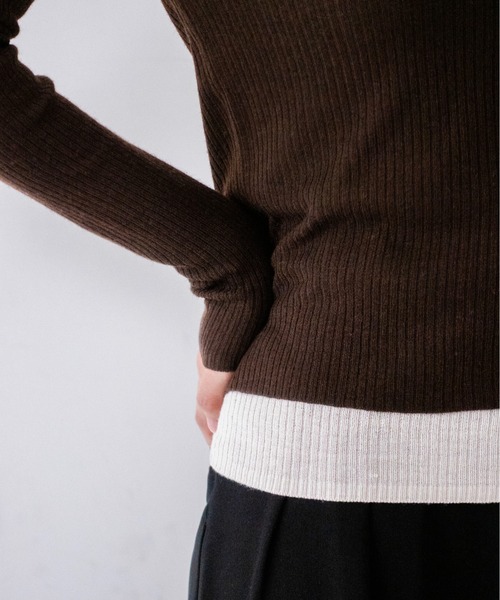 on:nue(オンニュ)の「【on:nue】バイカラーヘンリーネックリブニット /26-27 AW COLLECTION(ニット/セーター・レディース・ネイビー/グレー/ブラウン・FREE)」の9枚目の写真