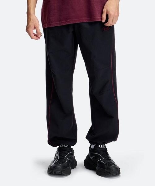 UNDER ARMOUR(アンダーアーマー)の「UAナイロン ワイド パンツ(ライフスタイル/メンズ)(その他パンツ・メンズ・ブラック系・XL/M/L)」の3枚目の写真