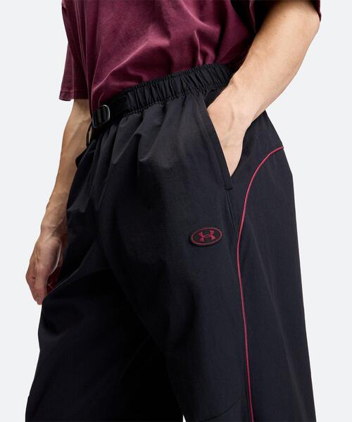 UNDER ARMOUR(アンダーアーマー)の「UAナイロン ワイド パンツ(ライフスタイル/メンズ)(その他パンツ・メンズ・ブラック系・XL/M/L)」の5枚目の写真