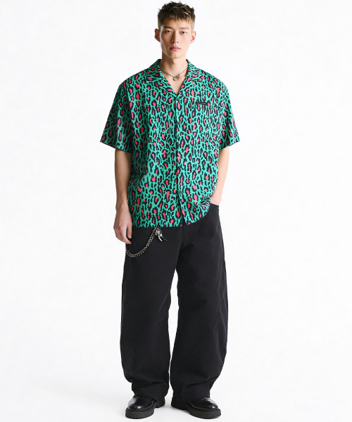 ARTISTWEAR（アーティストウェア）の「[ATW] トロピックレオパードハーフシャツ（シャツ/ブラウス・レディース・その他・MEDIUM）」の3枚目の写真