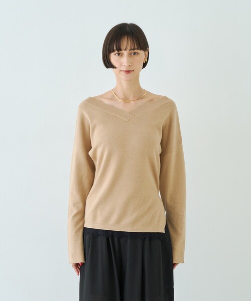 Rouge vif Anna(ルージュヴィフアンナ)の「【セットアップ対応】前後2WAYウール混フレアスリーブプルオーバー(ニット/セーター・レディース・レッド/ベージュ/グレー・フリー)」の14枚目の写真