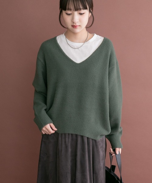 ITEMS URBANRESEARCH（アイテムズ アーバンリサーチ）の「シャギーVネックニット（ニット/セーター・レディース・ベージュ系その他/グリーン系その他/オフホワイト・FREE）」の18枚目の写真