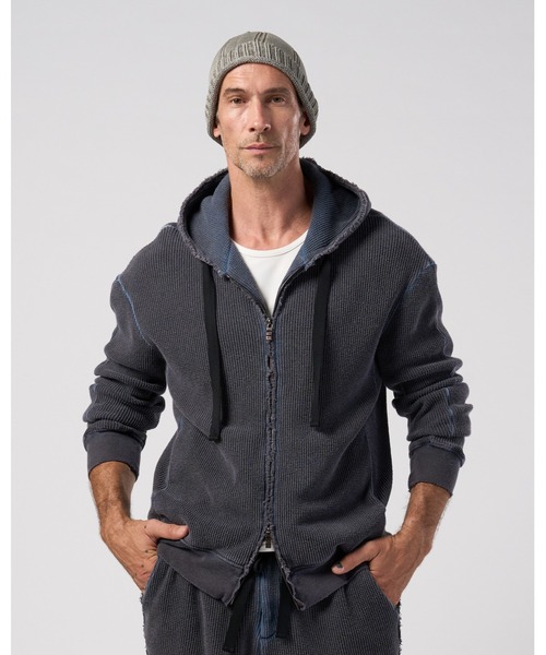 wjk（ダヴルジェイケイ）の「hard dry waffle damage zip hoodie（パーカー・メンズ・ネイビー/チャコール/ピンク・X-LARGE/LARGE/MEDIUM/SMALL）」の7枚目の写真