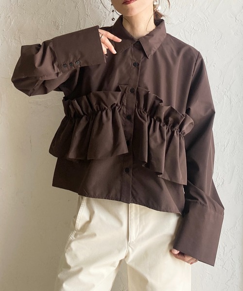 She's Closet(シーズクローゼット)の「長袖 ビスチェ風 ブロード ブラウス フリルシャツ(シャツ/ブラウス・レディース・イエロー/ホワイト/ピンク/ブルー/ブラウン・FREE)」の2枚目の写真