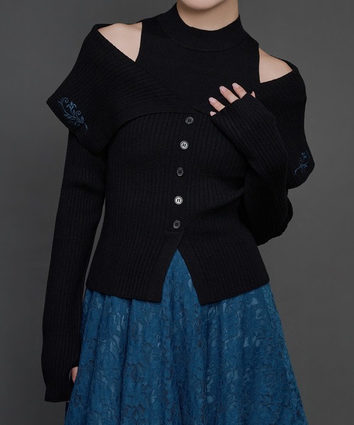 Ellno de Mavie(エルノデメヴィ)の「フラワー刺繍オフショルニットトップス(ニット/セーター・レディース・ブルーグリーン/ブラック・FREE)」の20枚目の写真