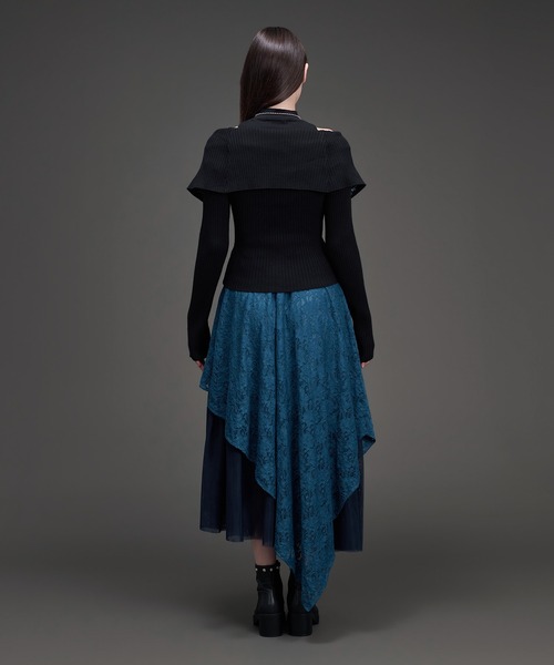 Ellno de Mavie(エルノデメヴィ)の「フラワー刺繍オフショルニットトップス(ニット/セーター・レディース・ブルーグリーン/ブラック・FREE)」の12枚目の写真