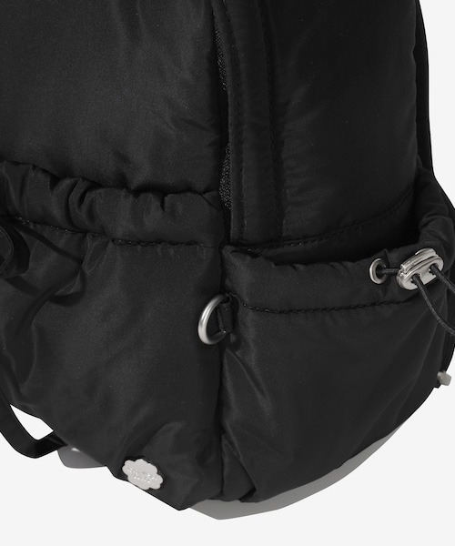 COVERNAT(カバーナット)の「WOMEN SHIRRING MINI BACKPACK(バックパック/リュック・レディース・ブラック/ブラウン/アイボリー・FREE)」の12枚目の写真