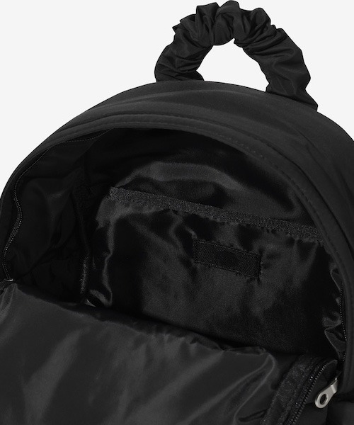 COVERNAT(カバーナット)の「WOMEN SHIRRING MINI BACKPACK(バックパック/リュック・レディース・ブラック/ブラウン/アイボリー・FREE)」の15枚目の写真