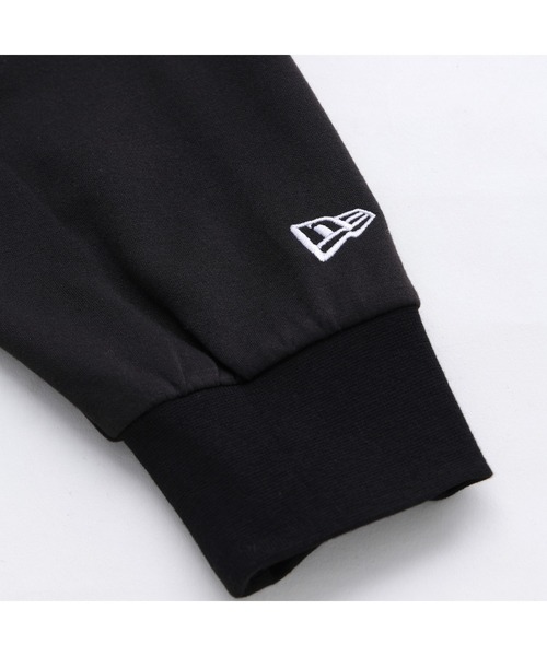NEW ERA(ニューエラ)の「Long Sleeve Tech T-shirt(Tシャツ/カットソー・メンズ・ネイビー/ホワイト/ブラック・XX-LARGE/X-LARGE/LARGE/MEDIUM/SMALL)」の9枚目の写真