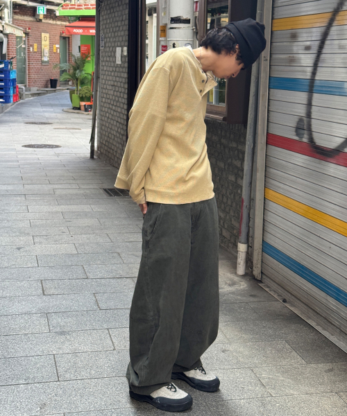 SCALLYWAG（スカリーワグ）の「ガーメントダイ カーブドコットンパンツ[カーキ]（その他パンツ・レディース・その他・SMALL/MEDIUM/LARGE）」の3枚目の写真