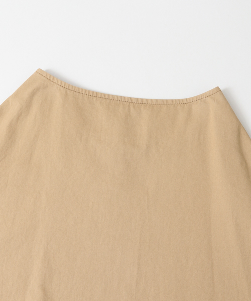 URBAN RESEARCH（アーバンリサーチ）の「 UR チノボリュームフレアスカート（スカート・レディース・ベージュ/オリーブ・38/36）」の9枚目の写真