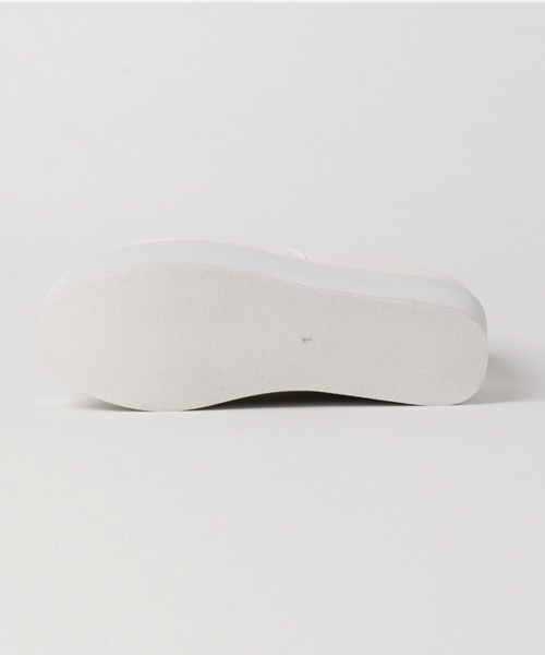 PUNYUS（プニュズ）の「ローカット厚底スニーカー（スニーカー・レディース・ホワイト/ブラック・1/4/3/2）」の5枚目の写真