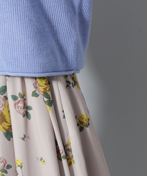 Andemiu（アンデミュウ）の「フリルソデニットプルオーバー773266（ニット/セーター・レディース・ブルー/オフホワイト/ブラウン・FREE）」の12枚目の写真