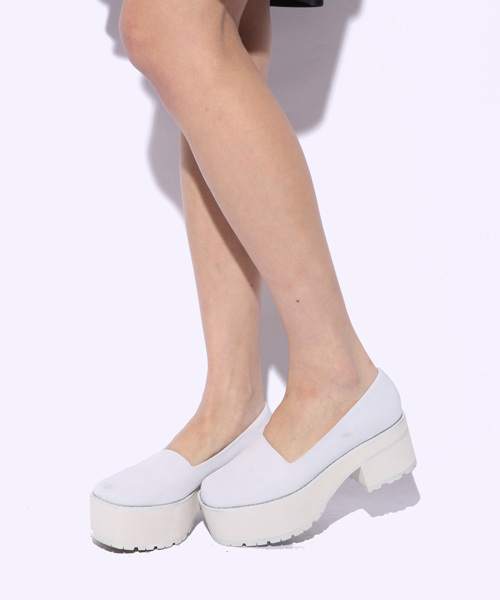 i（アイ）の「【i】　厚底パンプス（パンプス・レディース・ブラック/ホワイト/ピンク/イエロー・SMALL/MEDIUM/LARGE）」の8枚目の写真