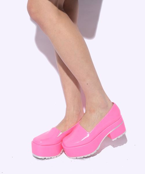 i（アイ）の「【i】　厚底パンプス（パンプス・レディース・ブラック/ホワイト/ピンク/イエロー・SMALL/MEDIUM/LARGE）」の7枚目の写真