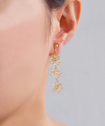 Fun & Daily | F&D : スリーフラワーラインイヤリング(イヤリング)