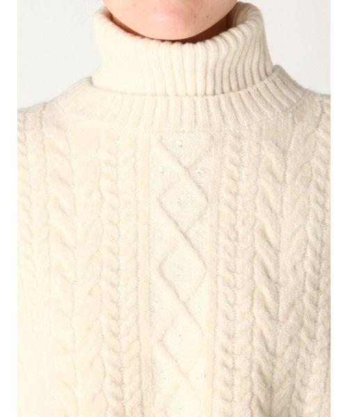 LAGUNAMOON（ラグナムーン）の「レイヤードケーブルニットプルオーバー（ニット/セーター・レディース・ホワイト/レッド・FREE）」の7枚目の写真