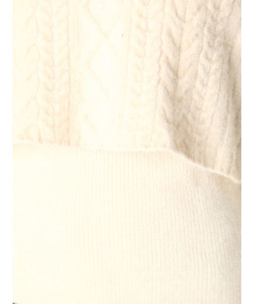LAGUNAMOON（ラグナムーン）の「レイヤードケーブルニットプルオーバー（ニット/セーター・レディース・ホワイト/レッド・FREE）」の12枚目の写真
