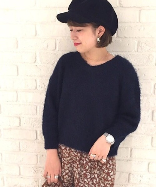 flower（フラワー）の「フラッフィーニットトップ（ニット/セーター・レディース・ベージュ/ネイビー/ピンク/グリーン・FREE）」の4枚目の写真