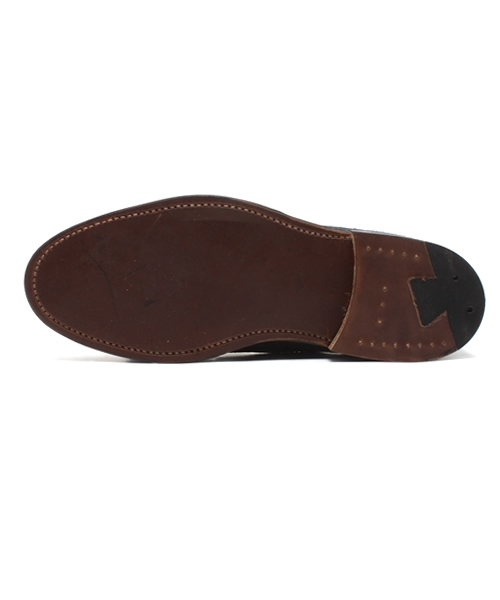 ALDEN(オールデン)の「ALDEN / <別注>CALFSUEDE TASSEL LOAFERS(ドレスシューズ・メンズ・ネイビー/ベージュ・6inch/8inch/7inch/6.5inch/7.5inch/9.5inch/9inch/8.5inch)」の4枚目の写真