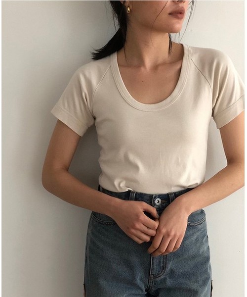 TODAYFUL（トゥデイフル）の「ラウンドネックラグランTシャツ（Tシャツ/カットソー・レディース・ホワイト/ベージュ/カーキ/レッド系その他・FREE）」の3枚目の写真