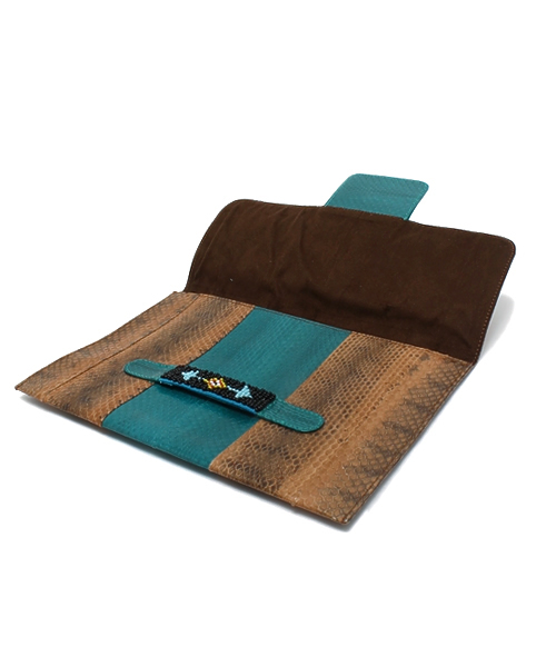 AMERICAN RAG CIE（アメリカンラグシー）の「EMA TESSE/702-EMT-PINDE14（クラッチバッグ・レディース・パイソン・ONE SIZE）」の7枚目の写真