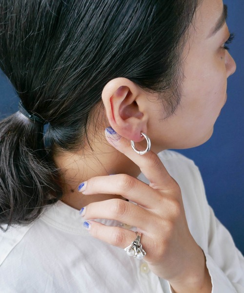 e.m シルバーリング　イヤーカフ e.m シルバーリング イヤーカフ e.m.（イーエム）の「シルバー925