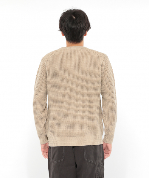 LAKOLE（ラコレ）の「アクリルワッフルニットプルオーバー / LAKOLE（ニット/セーター・メンズ・ブラック/ベージュ/レッド/ブルー/グリーン/キャメル/マスタード/チャコール/ブラウン/オリーブ・MEDIUM/LARGE）」の12枚目の写真