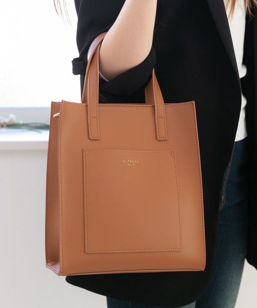 ALTROSE（アルトローズ）の「2WAYトートバッグ [シンシア]（トートバッグ・レディース・ブラック/ベージュ/ブラック系その他/ブラウン系その他/キャメル/ベージュ系その他/ピンク/ブラウン/アニマル/ブルー/グレー/グレー系その他6/ベージュ系その他6/ブラック系その他6/ブラック系その他7/ブラウン系その他7/グリーン/アイボリー/クリーム・FREE/#21）」の17枚目の写真