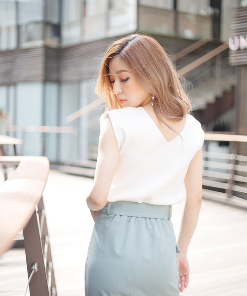 LIPSERVICE（リップサービス）の「2wayリボンノースリカラーニット（ニット/セーター・レディース・ホワイト/ブラック/ベージュ/ライム/オレンジ系その他・FREE）」の12枚目の写真