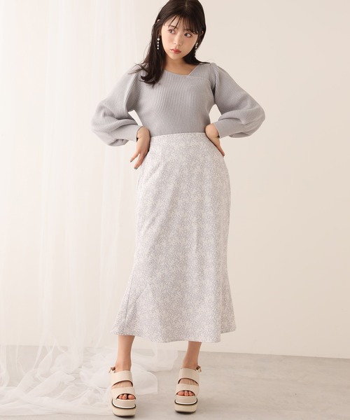 one after another NICE CLAUP（ワンアフターアナザーナイスクラップ）の「バックレースアップラメニット（ニット/セーター・レディース・オフホワイト/グレー/ベージュ/パープル・FREE）」の21枚目の写真