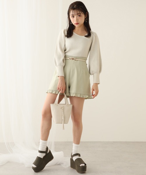 one after another NICE CLAUP（ワンアフターアナザーナイスクラップ）の「バックレースアップラメニット（ニット/セーター・レディース・オフホワイト/グレー/ベージュ/パープル・FREE）」の12枚目の写真