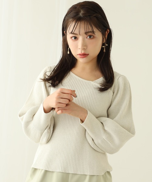 one after another NICE CLAUP（ワンアフターアナザーナイスクラップ）の「バックレースアップラメニット（ニット/セーター・レディース・オフホワイト/グレー/ベージュ/パープル・FREE）」の10枚目の写真