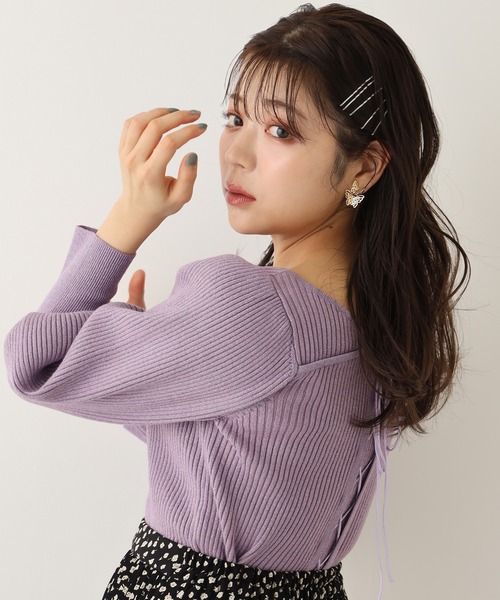 one after another NICE CLAUP（ワンアフターアナザーナイスクラップ）の「バックレースアップラメニット（ニット/セーター・レディース・オフホワイト/グレー/ベージュ/パープル・FREE）」の6枚目の写真