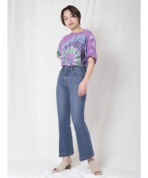 Ungrid（アングリッド）の「センタープレス9分丈フレアデニム（デニムパンツ・レディース・ブルー・26inch/24inch/25inch）」の5枚目の写真