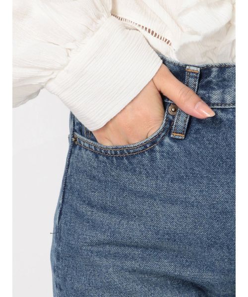 Ungrid（アングリッド）の「センタープレス9分丈フレアデニム（デニムパンツ・レディース・ブルー・26inch/24inch/25inch）」の14枚目の写真