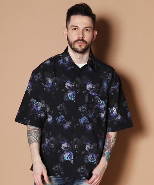 Luv maison(ラブメゾン)の「グラデーションダークフラワー 半袖シャツ(シャツ/ブラウス・メンズ・ホワイト/ブラック系その他2/ブラック・M/L/XL)」の16枚目の写真