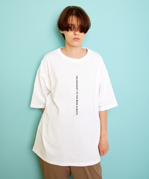 rehacer(レアセル)の「rehacer : Botanical Cross on Wide Body /ボタニカル クロス オン ワイド ボディー(Tシャツ/カットソー・メンズ・ホワイト/ブラック・SMALL/MEDIUM/LARGE/X-LARGE)」の15枚目の写真