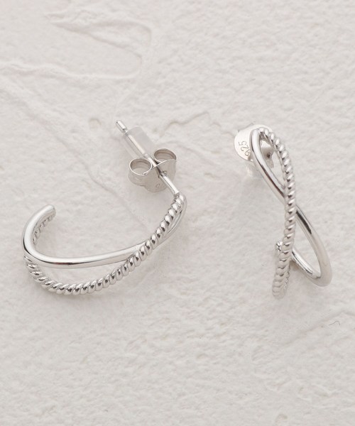 セール アクセサリー クロスラインスタッドピアス ピアス 両耳用 Its Demo イッツデモ のファッション